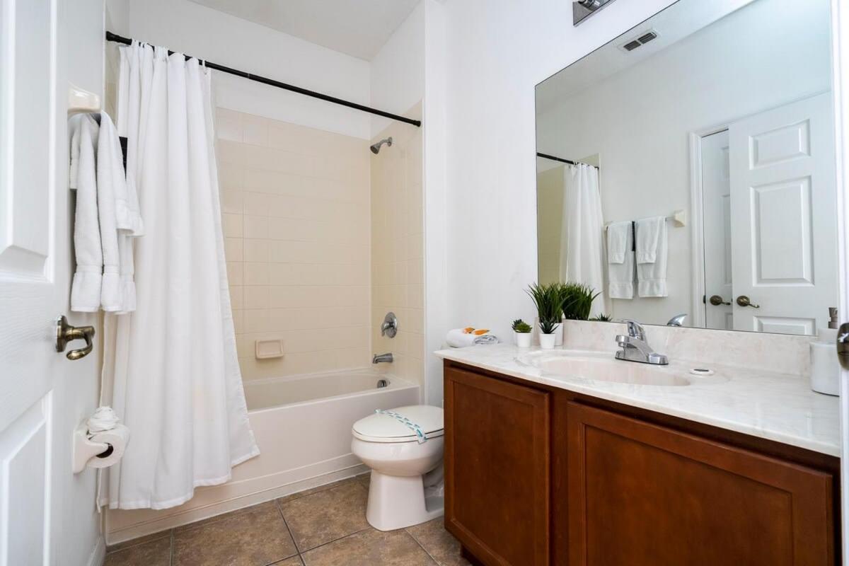 Four Bedroom W/ Screened Pool Close To Disney 4572 Kissimmee Exteriör bild