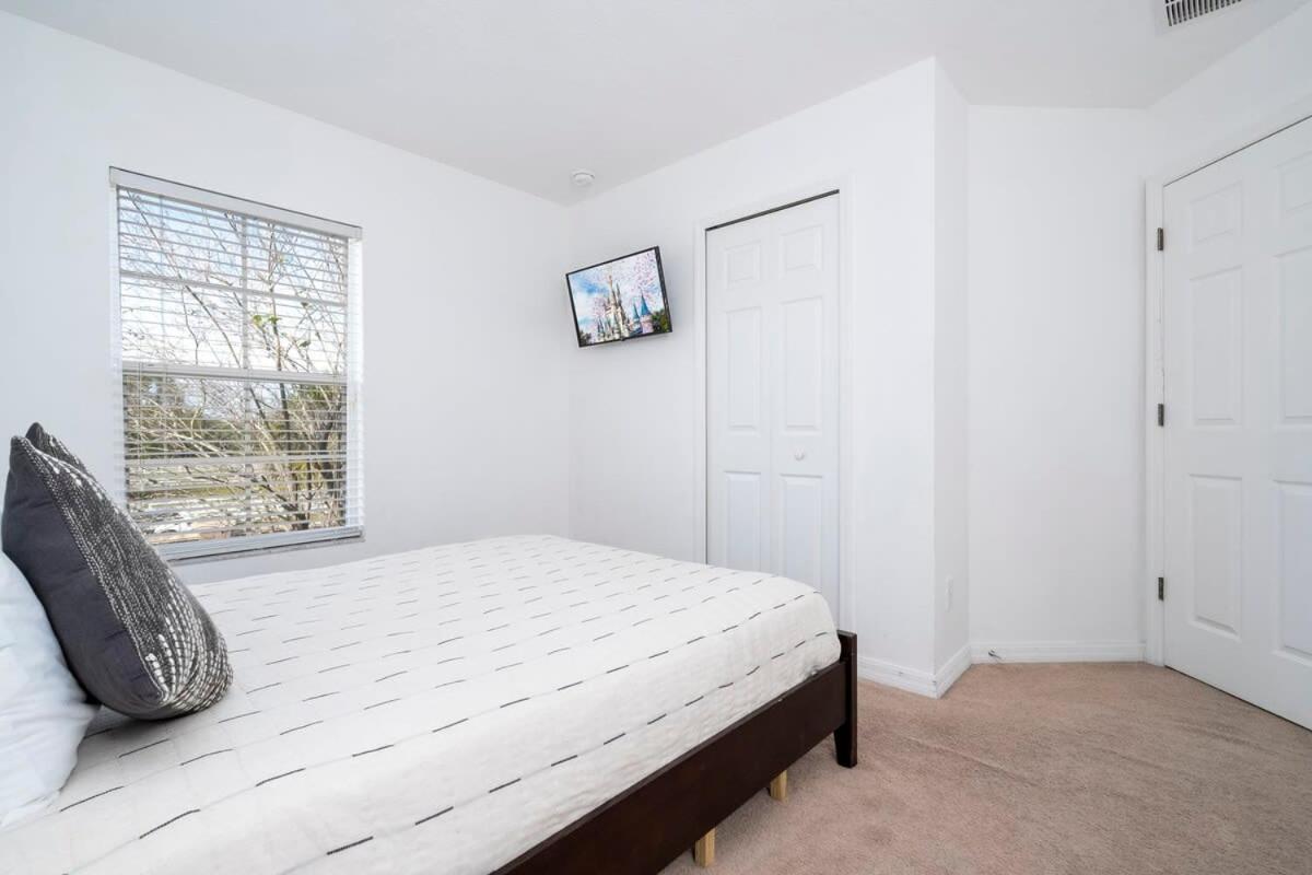 Four Bedroom W/ Screened Pool Close To Disney 4572 Kissimmee Exteriör bild
