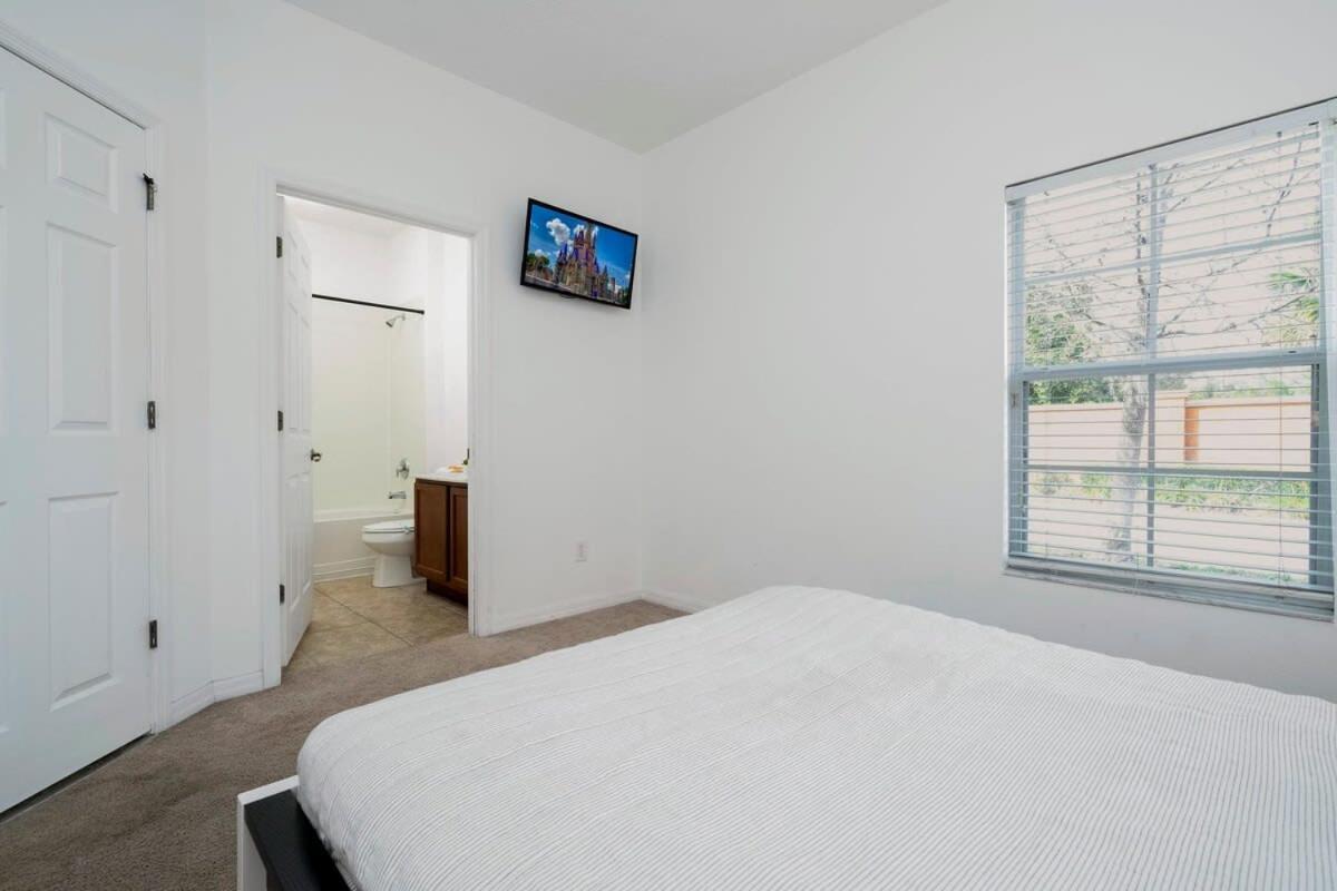 Four Bedroom W/ Screened Pool Close To Disney 4572 Kissimmee Exteriör bild