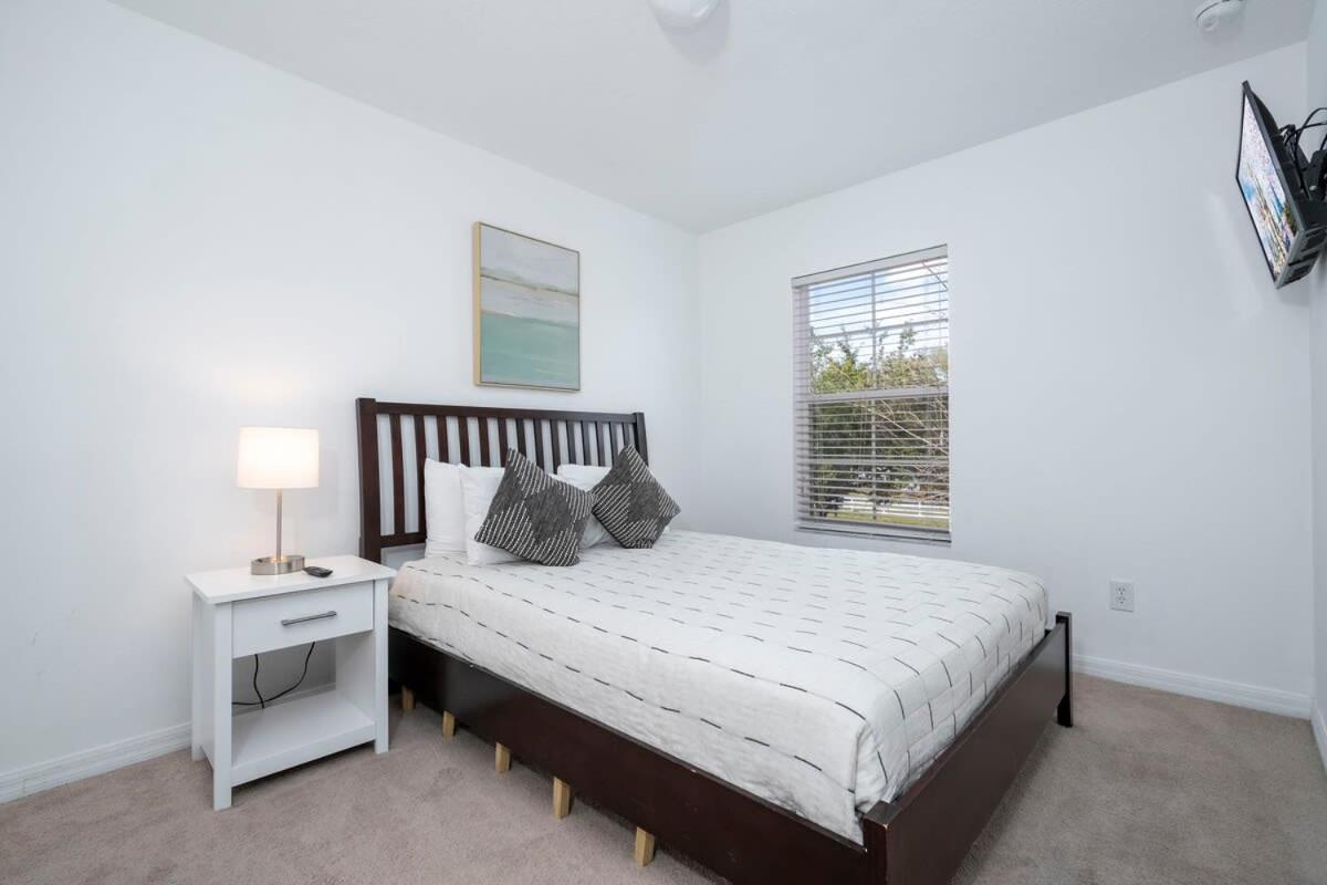 Four Bedroom W/ Screened Pool Close To Disney 4572 Kissimmee Exteriör bild